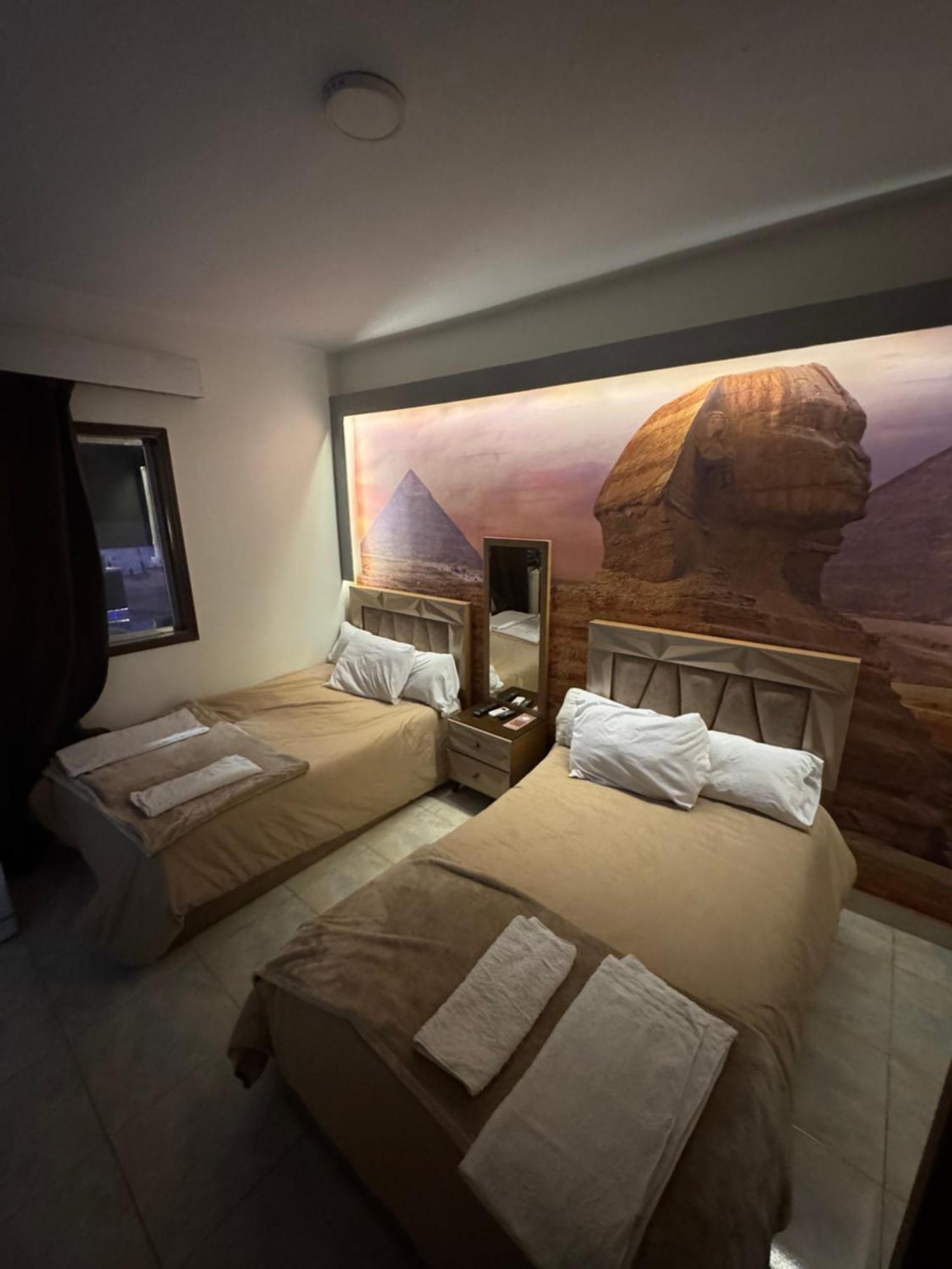 Nefertiti Pyramids View Hotel Cairo Ngoại thất bức ảnh