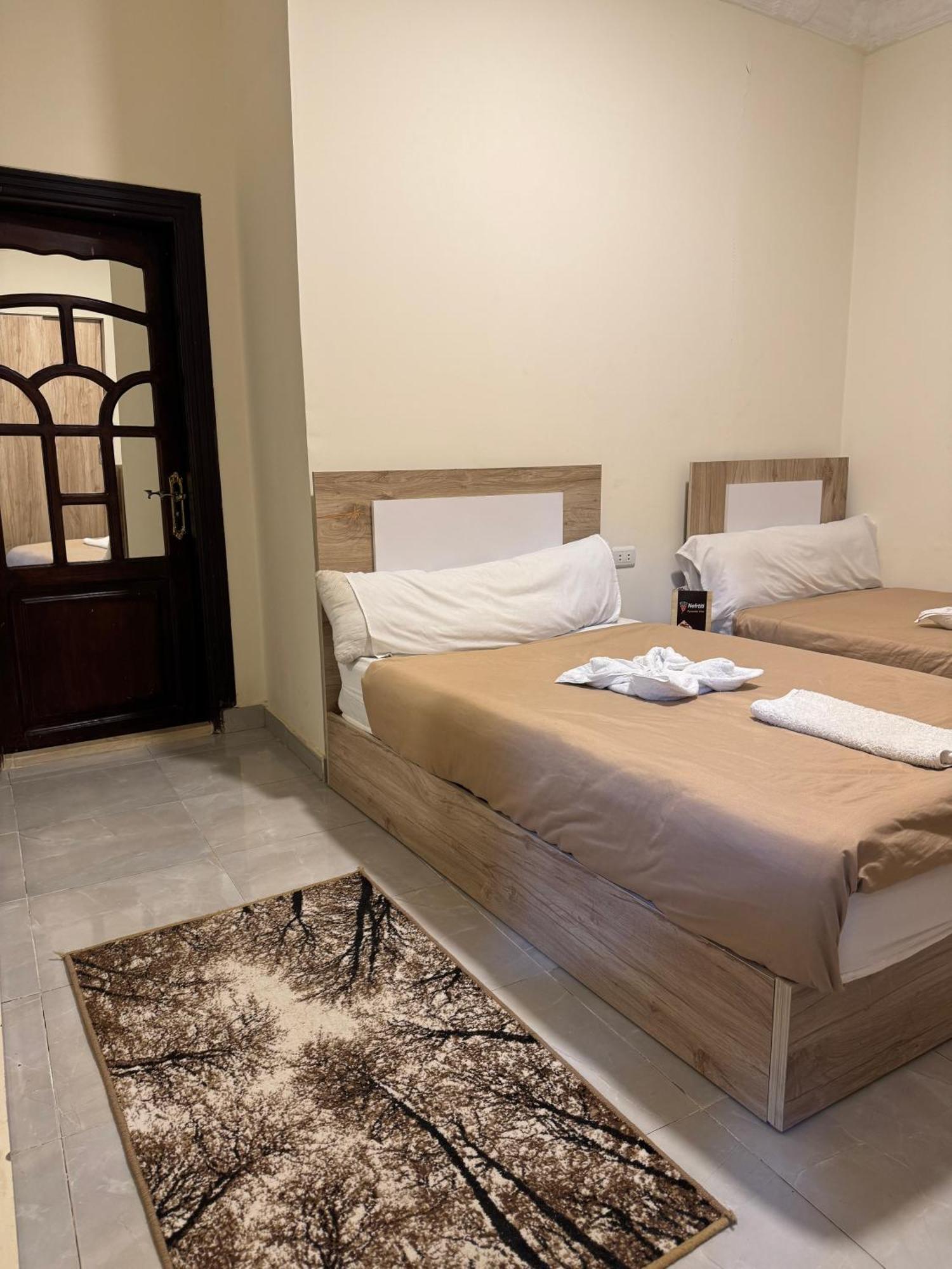 Nefertiti Pyramids View Hotel Cairo Ngoại thất bức ảnh