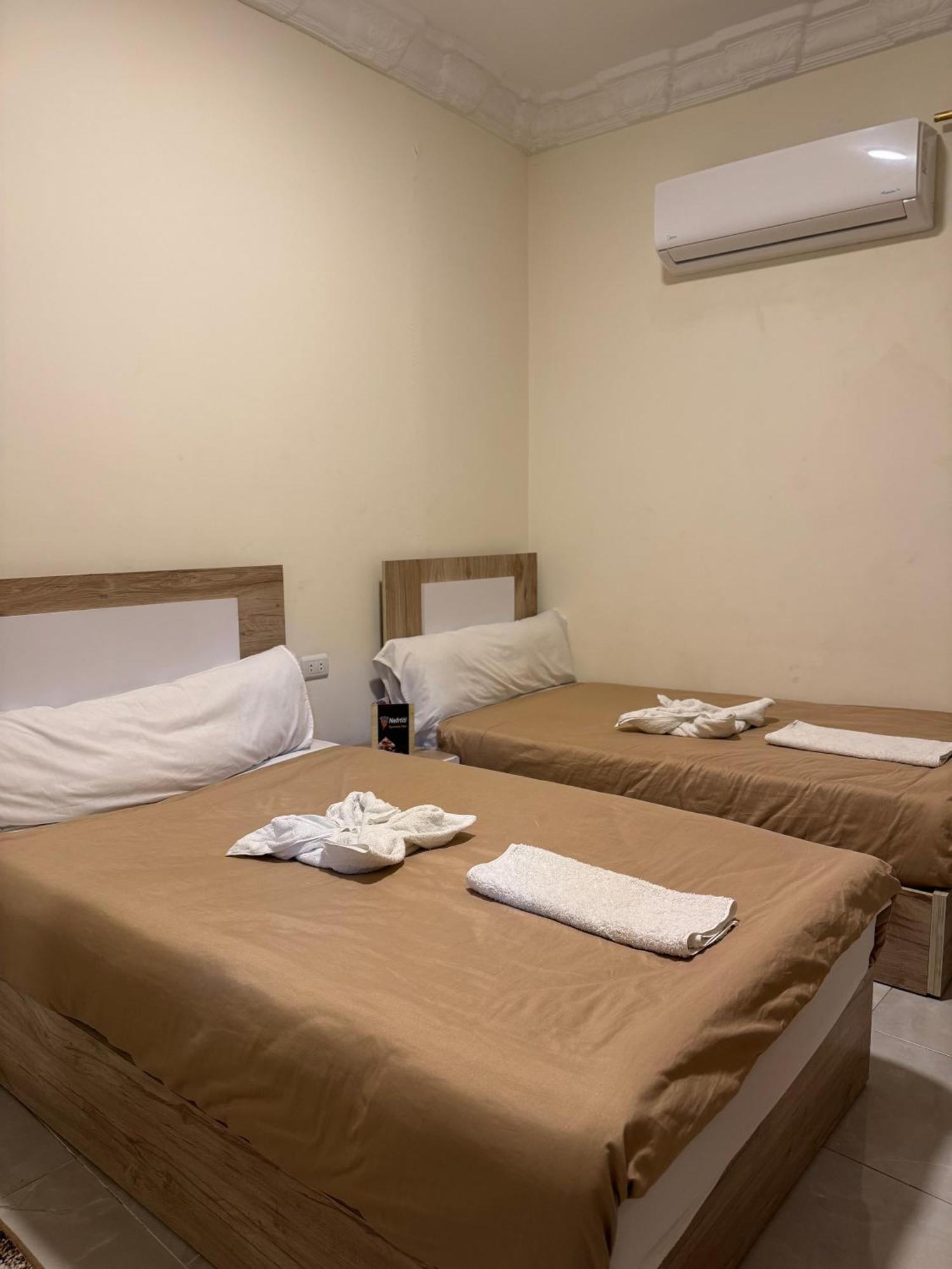 Nefertiti Pyramids View Hotel Cairo Ngoại thất bức ảnh