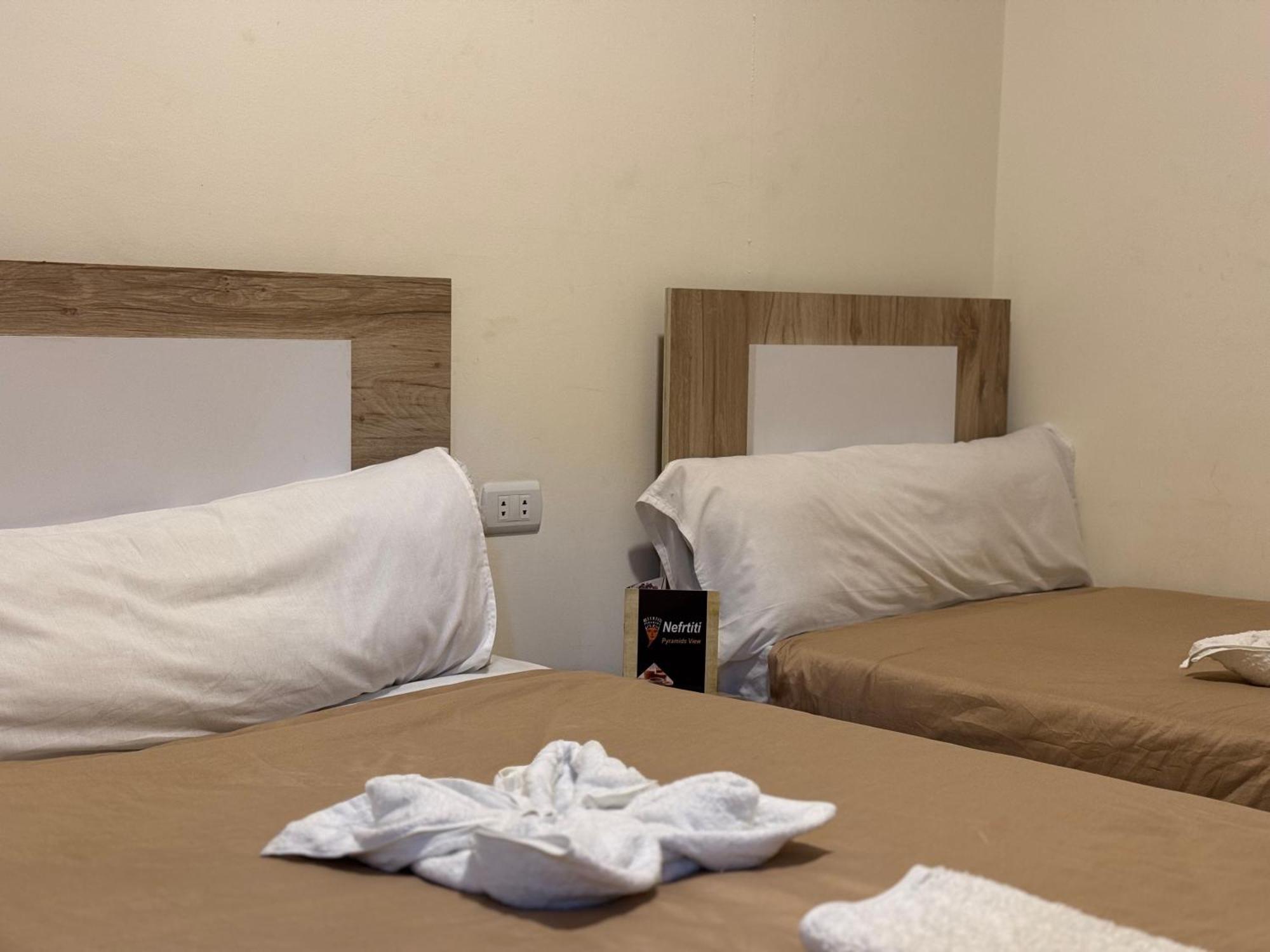 Nefertiti Pyramids View Hotel Cairo Ngoại thất bức ảnh