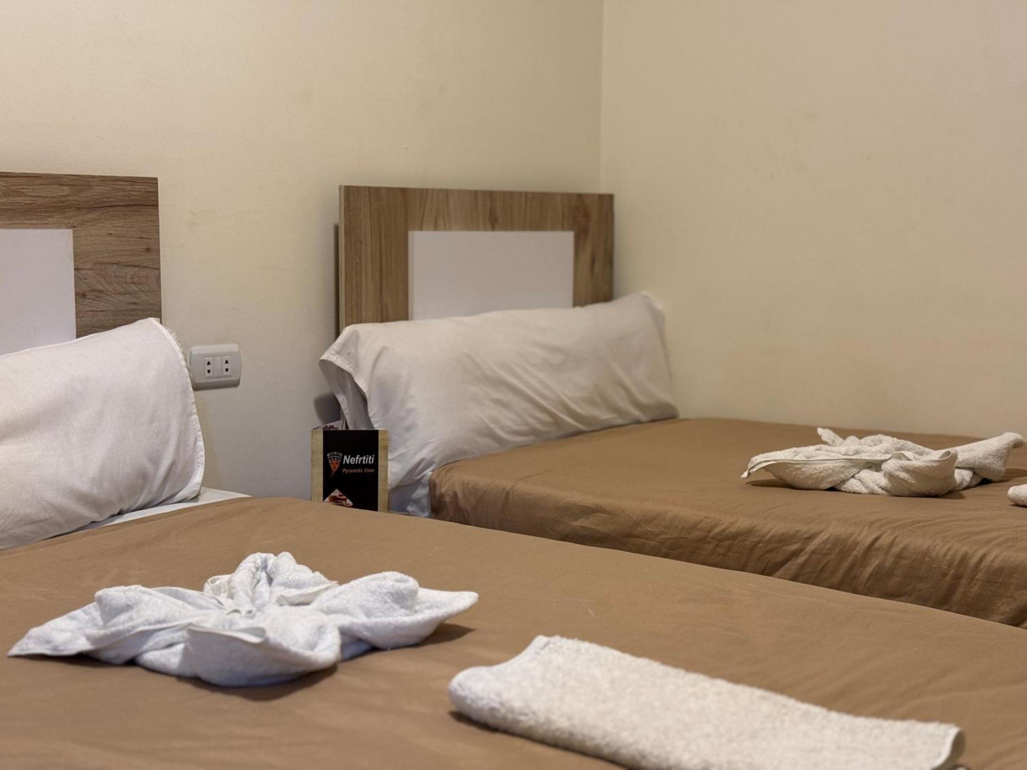 Nefertiti Pyramids View Hotel Cairo Ngoại thất bức ảnh