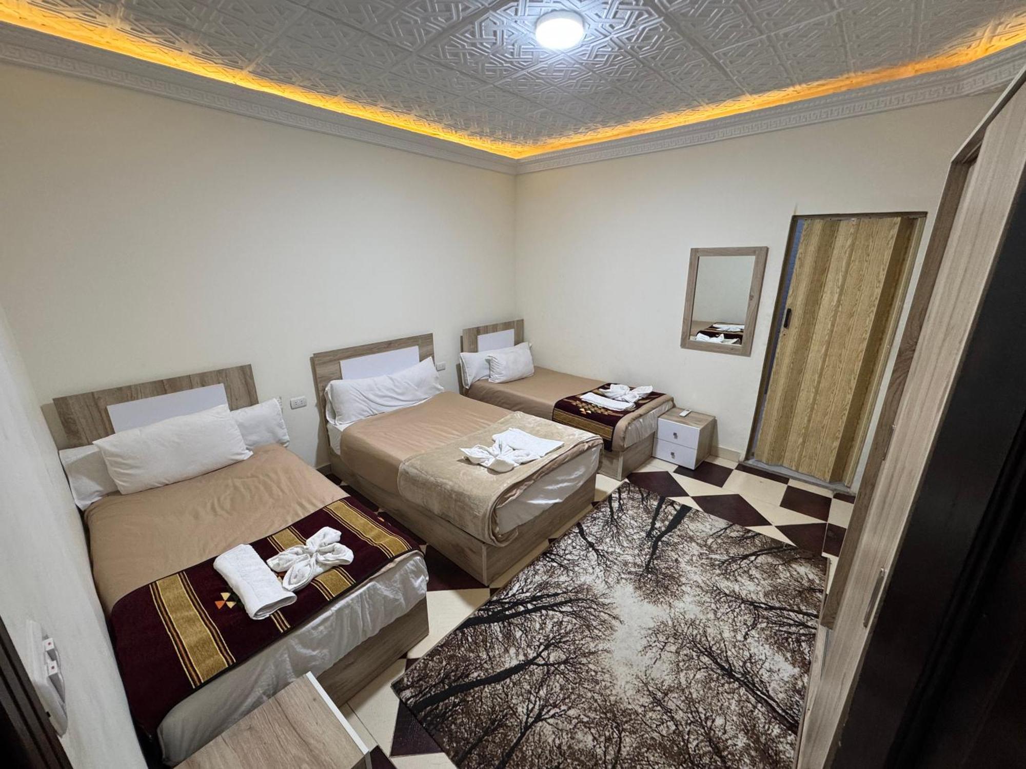Nefertiti Pyramids View Hotel Cairo Ngoại thất bức ảnh