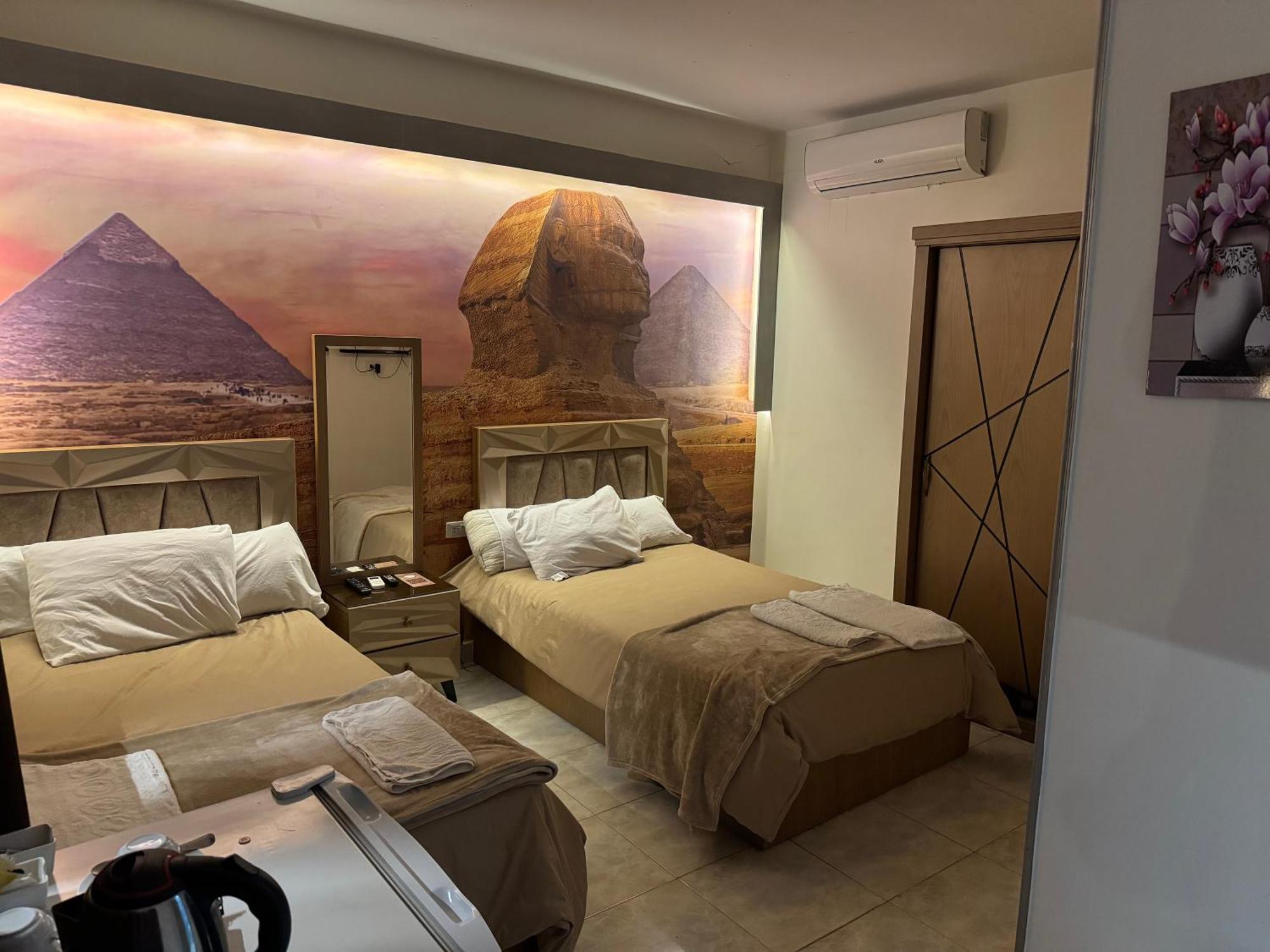 Nefertiti Pyramids View Hotel Cairo Ngoại thất bức ảnh